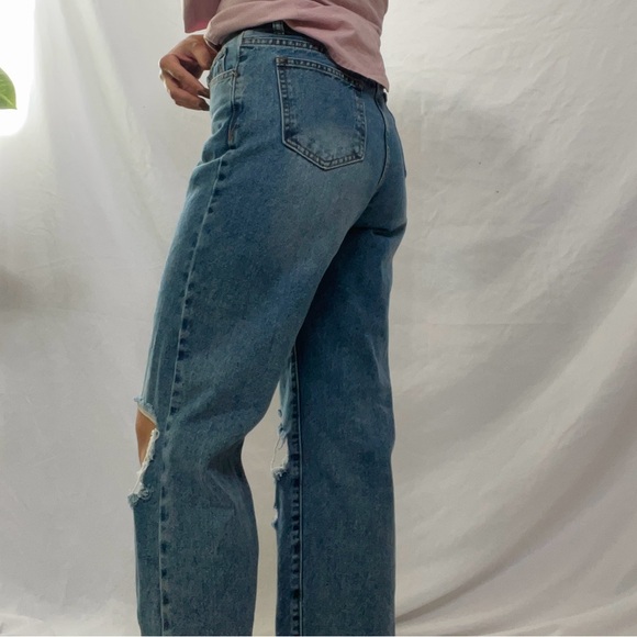 ★ JEANS ★ - Picture 2 of 2